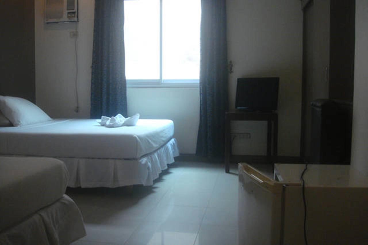 Balibago Villa Hotel Angeles Zewnętrze zdjęcie