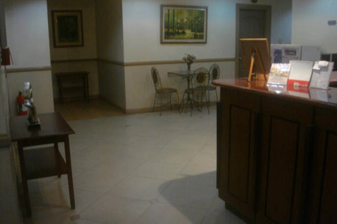 Balibago Villa Hotel Angeles Zewnętrze zdjęcie