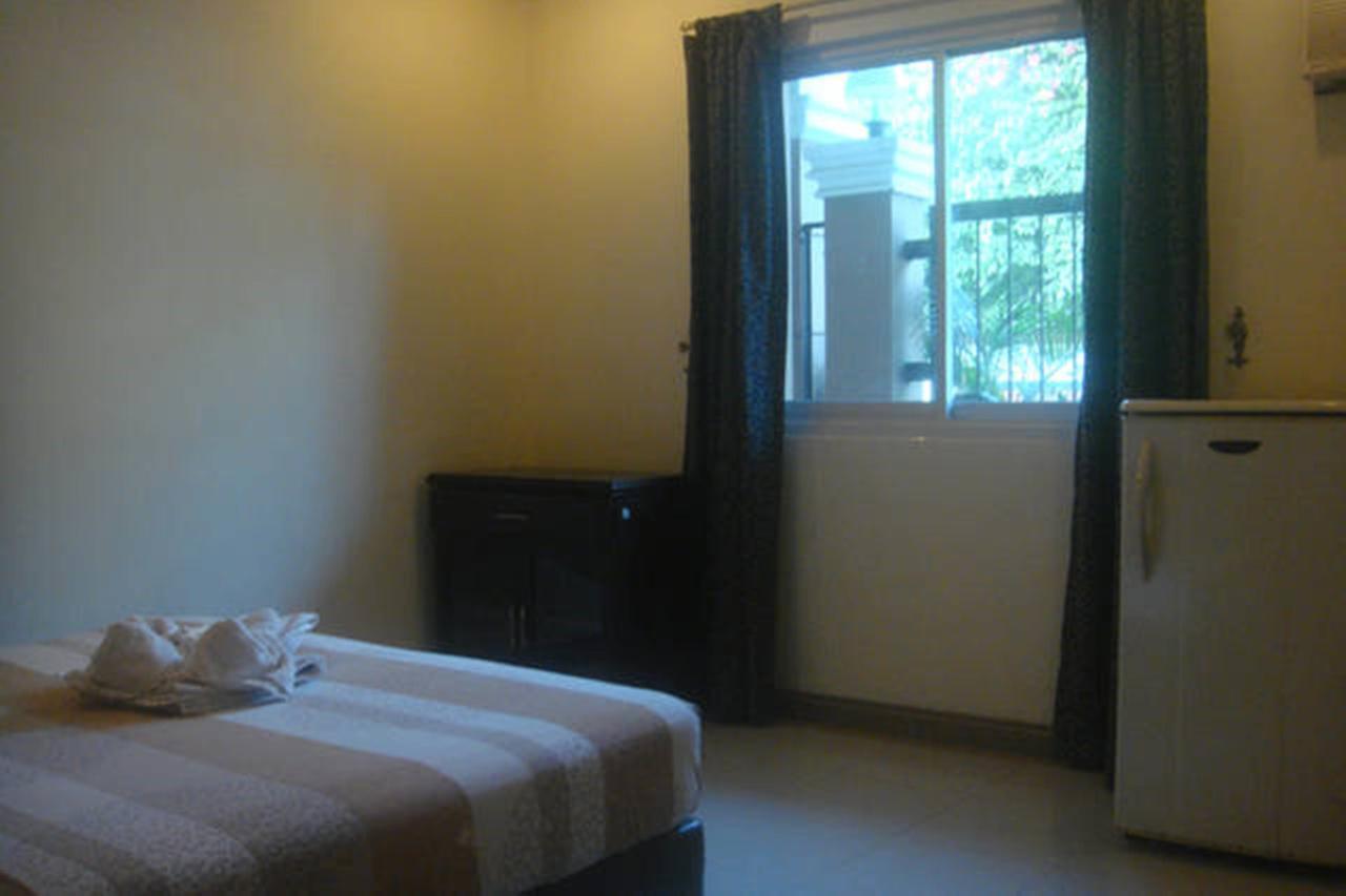 Balibago Villa Hotel Angeles Zewnętrze zdjęcie